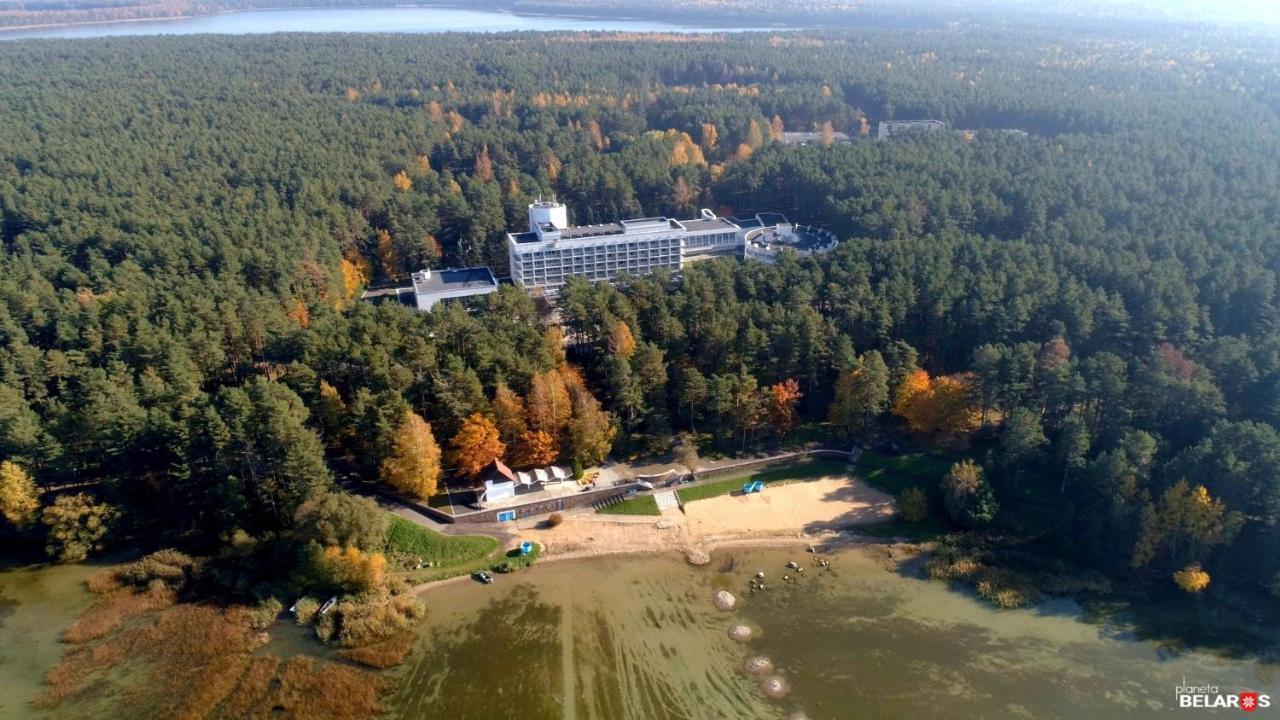 Готель Sanatorii Sosny At Naroch Lake Gatovichi Екстер'єр фото
